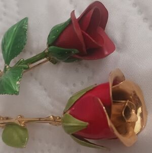 2 Vintage Red Rose Pins